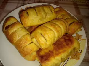 Quick Sausage Puffs