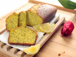 Poppy seed cake