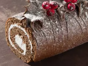 Chocolate Roll with Cream