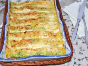 Cannelloni with Spinach and Ricotta in Béchamel