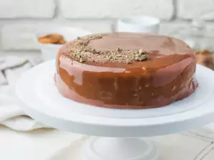 Fantasy Caramel Cake