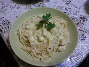 Spaghetti Carbonara with Bacon