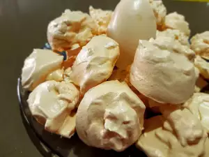 Perfect Meringues - Step by Step