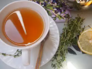 Thyme Tea for Stomach Problems