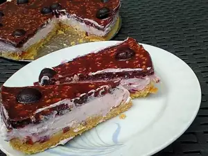 Cottage Cheese and Cherry Cheesecake