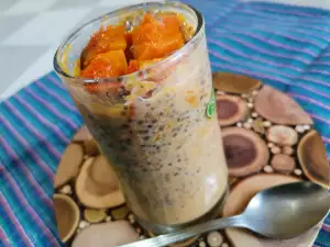 Chia Pudding with Pumpkin and Honey