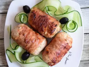 Chicken Roulades with Prosciutto and Mozzarella