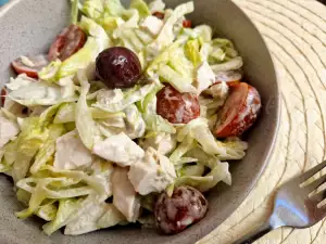 Chicken Salad with Iceberg and Anchovies