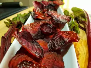 Healthy Red Vegetable Chips