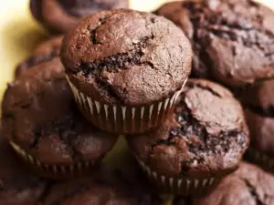 Muffins with Chocolate Spread