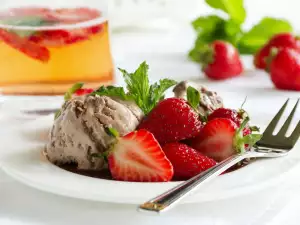 Strawberry, Mint and Chocolate Sorbet