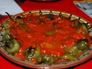 Fried Peppers with Sauce