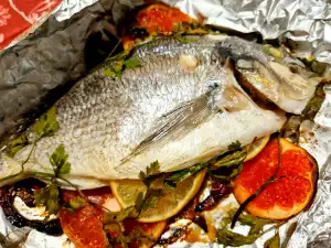 Sea Bream in Foil with Red Onion and Grapefruit