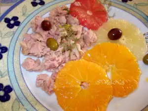 Vitamin Citrus Salad with Olives