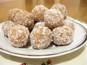 Biscuit Balls without Baking