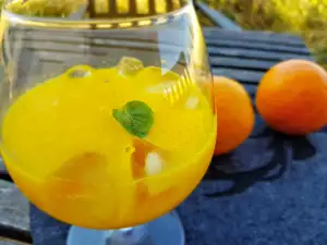 Iced Orange Cocktail with Cointreau