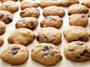 Chocolate and Caramel Biscuits