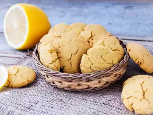 Corn Biscuits with Lemon