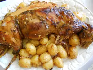 Stuffed Rabbit with Potatoes