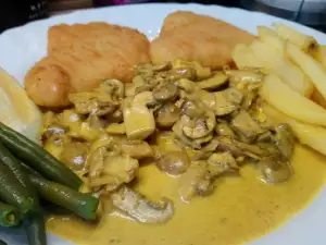 Universal Curry Sauce with Mushrooms