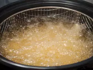 How to Fry in an Oil Bath?