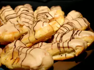 Glaze for Éclairs