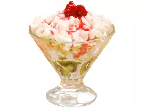 Fruit Cream Dessert