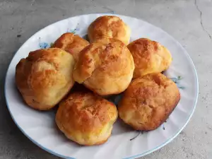 Bulgarian-Style Feta Cheese Buns