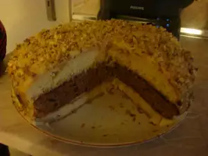 Triple Layer Cake with Homemade Cream