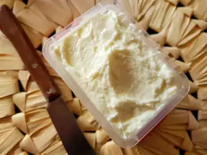 How to Make Homemade Butter