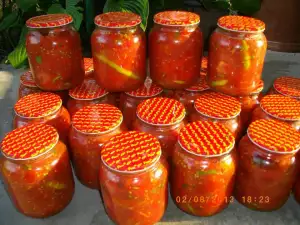 Tomatoes for Cooking in Jars