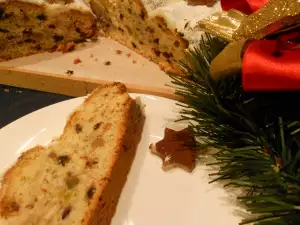 Original Dresden Stollen with Marzipan