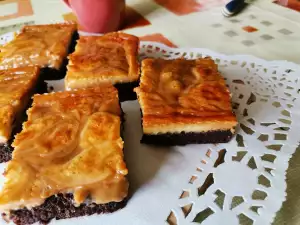 Cheese Brownie with Dulce de Leche