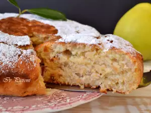 Quince an Walnut Cake