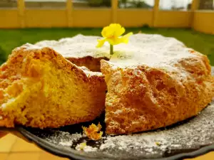 Fluffy Sponge Cake with Cornstarch