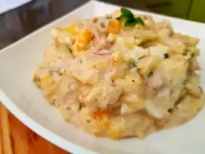 Egg Salad with Potatoes and Mayonnaise