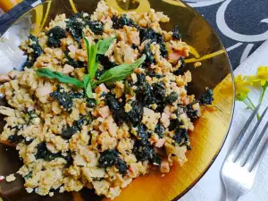 Steamed Eggs with Nettle and Ham