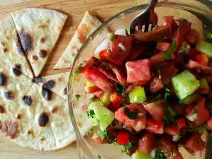 Lebanese Fattoush Salad