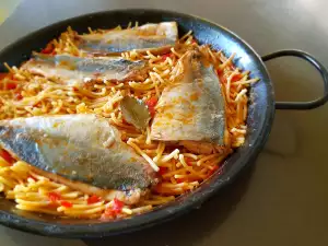 Fish Fideua with Mackerel