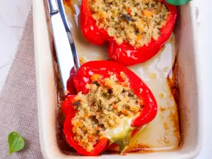 Quinoa Stuffed Peppers