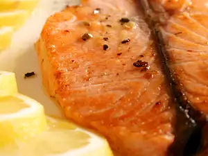 Salmon with Lemon and Ginger