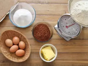 How Much Baking Powder and Baking Soda are Added to 1 kg of Flour?