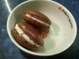 French Cocoa Macarons