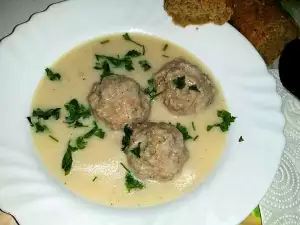 Fricassee with Meatballs