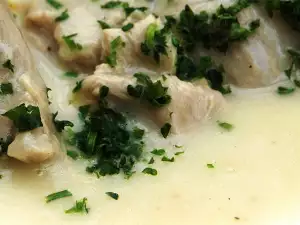 Quick Fricassee with Yoghurt