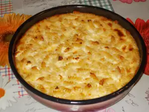 Oven-Baked Macaroni with White Cheese