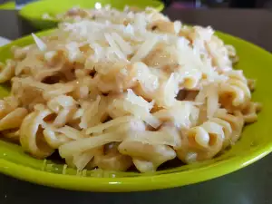 Fusilli with Oyster Mushrooms and Cream