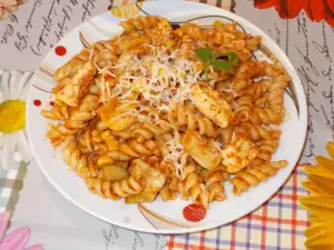 Fusilli with Chicken and Amazing Sauce