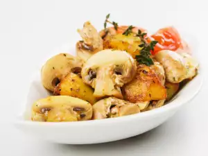 Oven Baked Mushrooms with Potatoes