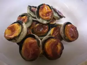 Stuffed Mushrooms with Smoked and Yellow Cheese